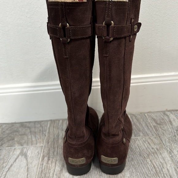 Womens tall Ugg riding boots brown suede size 6 with shearling inside - Picture 7 of 12